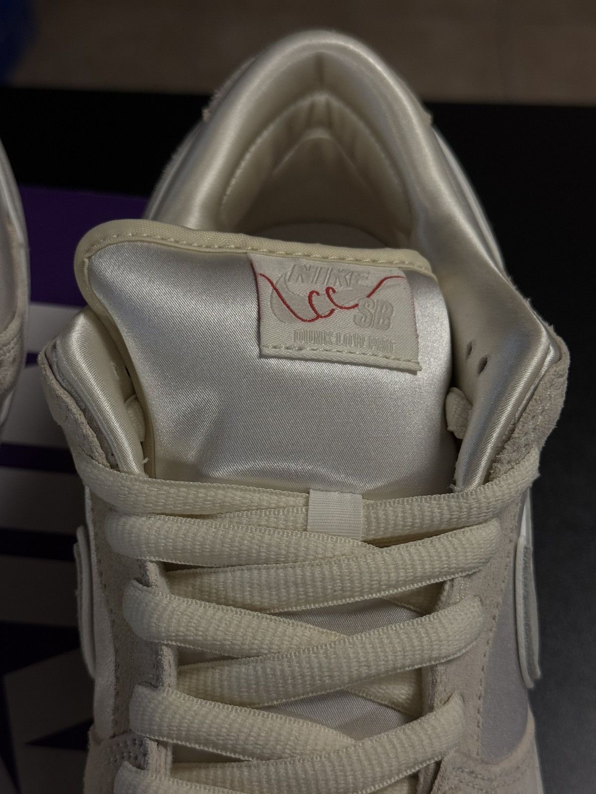 Nike Nike SB Dunk Low City Of Love Light Bone 10.5 (NEW) Size US 10.5 / EU 43-44 - 9 Thumbnail