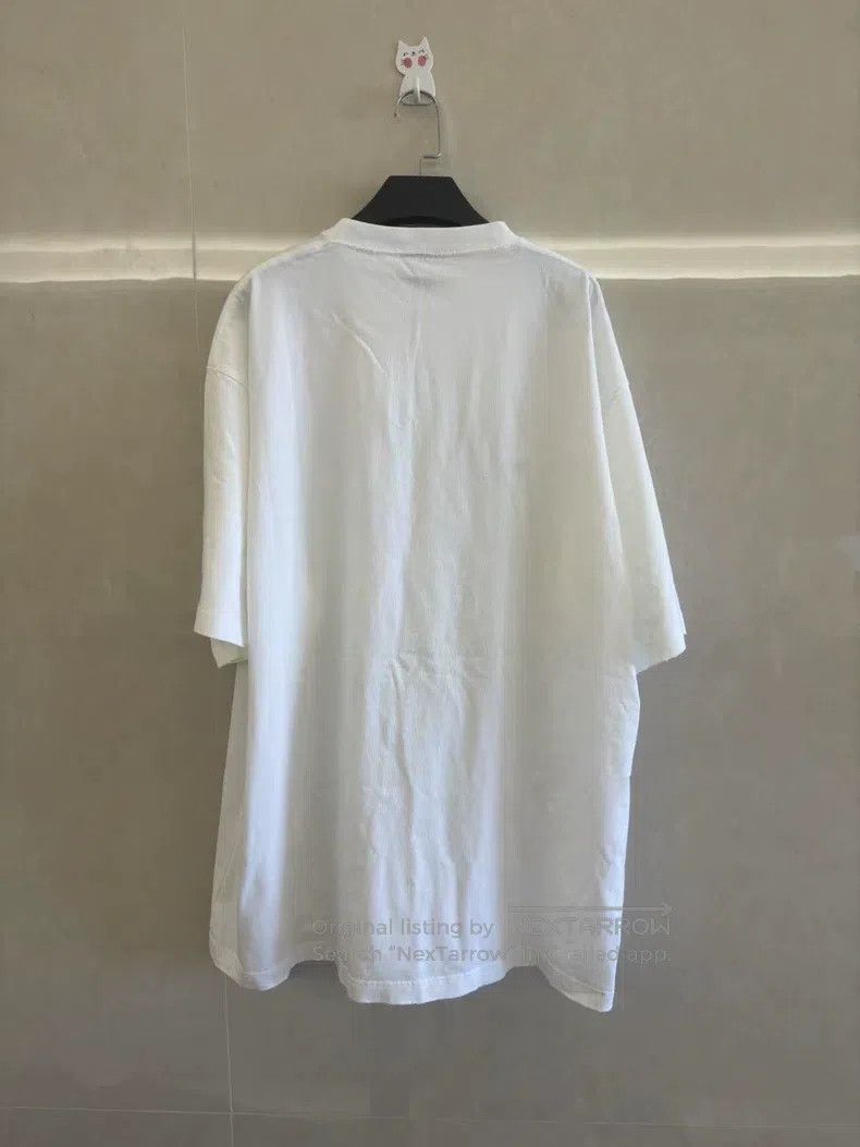 Balenciaga Balenciaga Black large destroyed short sleeve Size US M / EU 48-50 / 2 - 2 Thumbnail