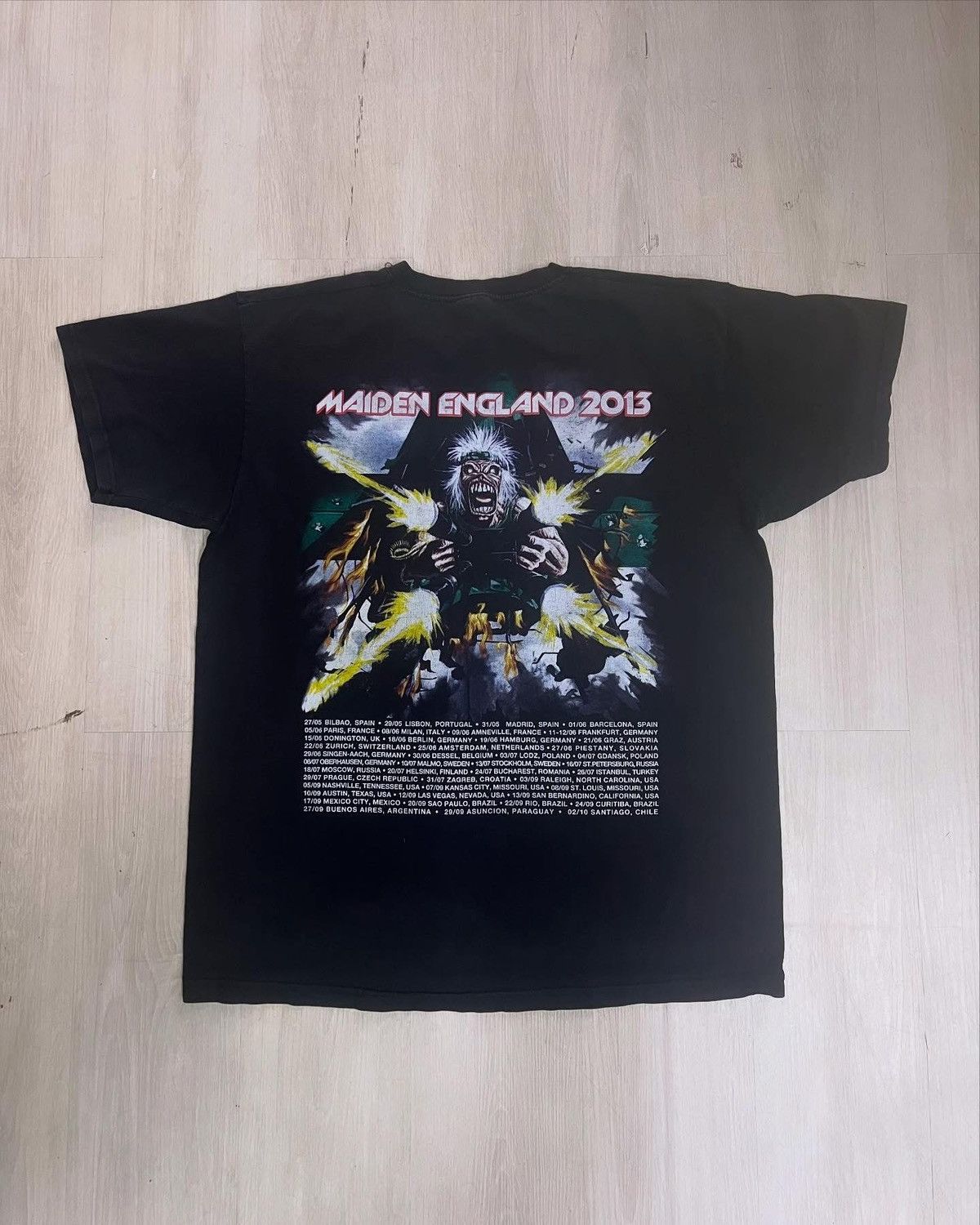 Band Tees Vintage Iron Maiden - Maiden England 2013 T-Shirt Rock Band Size US L / EU 52-54 / 3 - 3 Thumbnail