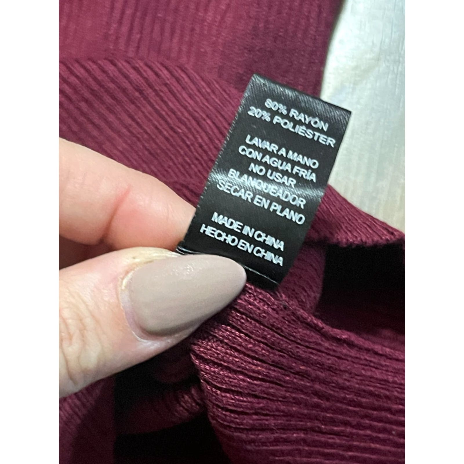 Vintage Ambiance Apparel Shirt Women's Size Small Maroon Long Sleeve Turtleneck Shirt Casual Modern Womens Size S / US 4 / IT 40 - 7 Thumbnail