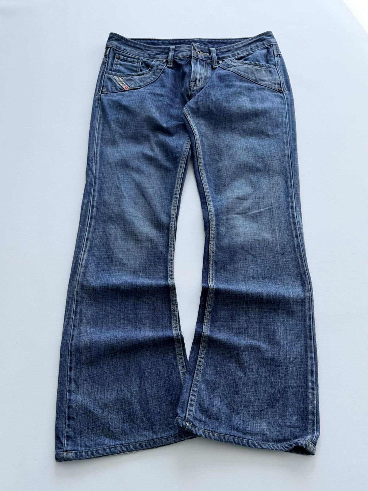 Diesel 2000s Diesel Flared Washed Denim Jeans Size 32" / US 10 / IT 46 - 1 Thumbnail