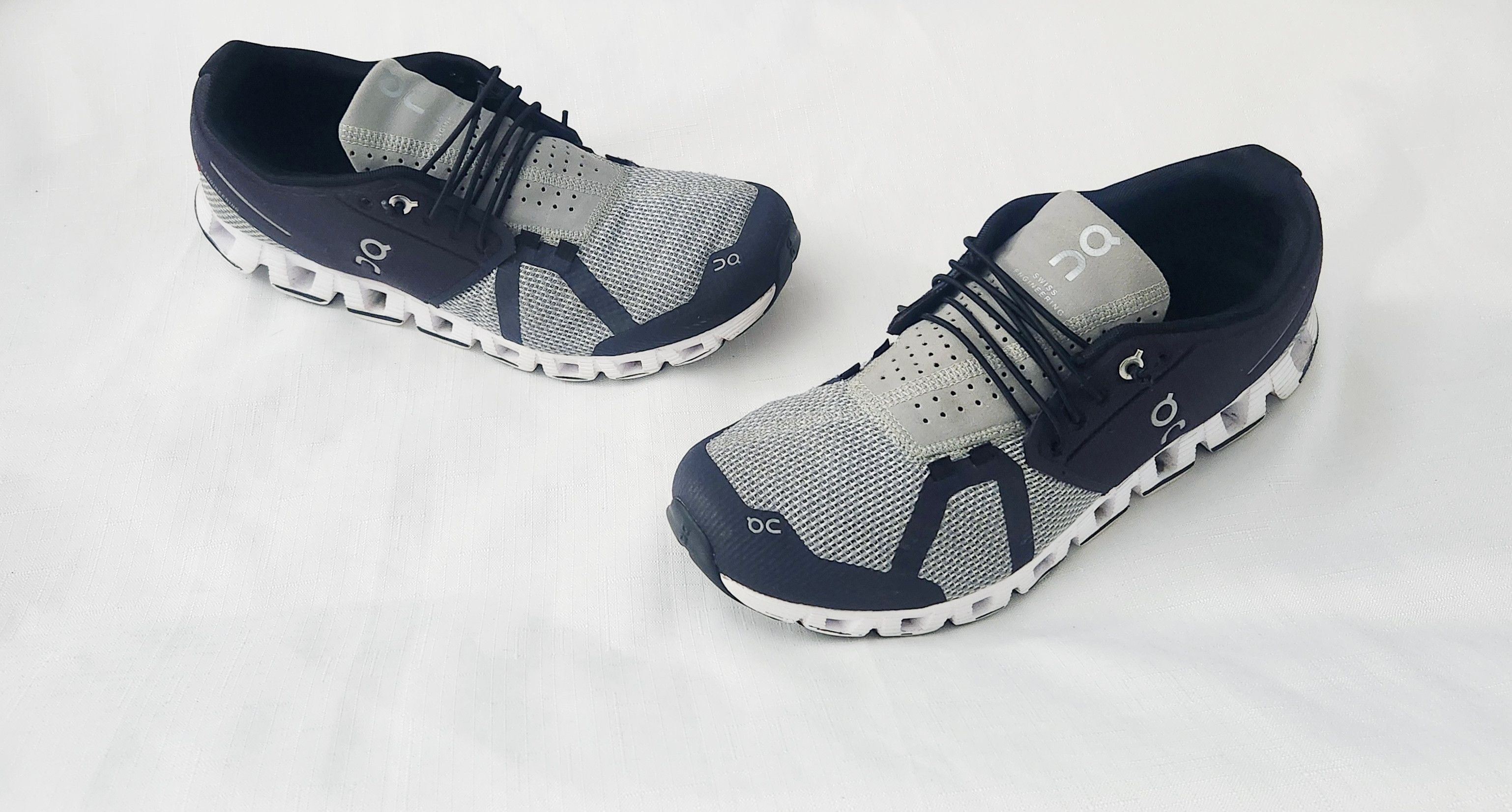 On ON Cloud Running Men's CloudTec Blue multicolor Size 9.5 Size US 9.5 / EU 42-43 - 2 Thumbnail