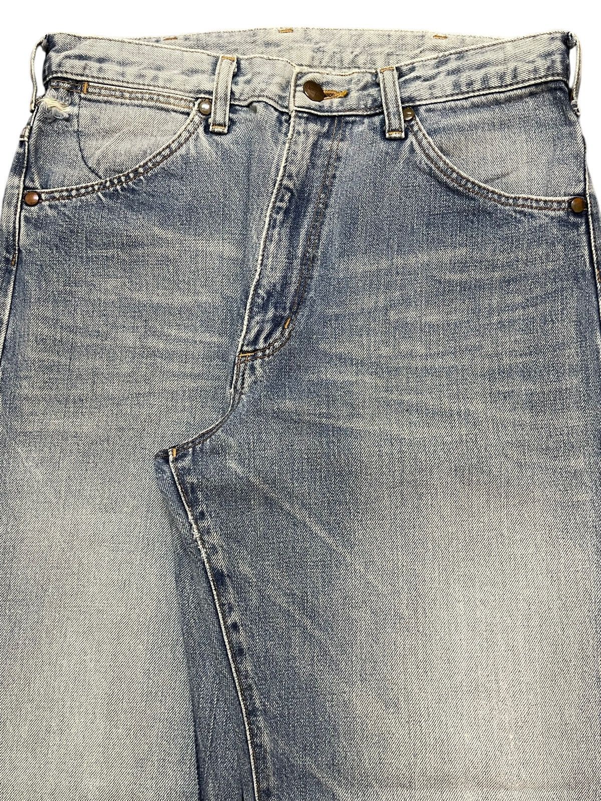 Wrangler Vintage Y2K Wrangler Faded Wash Whiskers Wide Leg Baggy Jean Size US 30 / EU 46 - 4 Thumbnail
