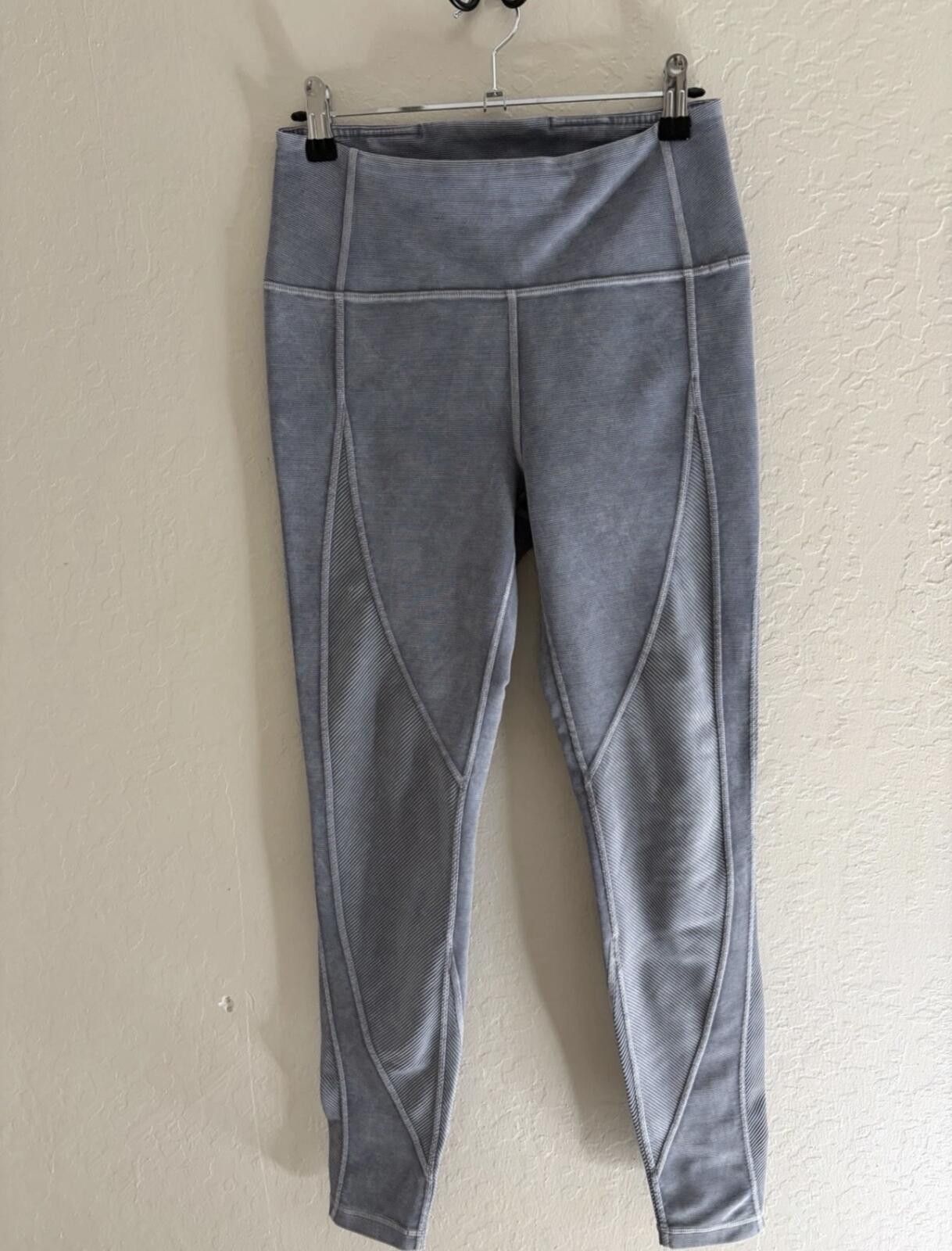Lululemon Lululemon Athletica ribbed Leggings Size 28" / US 6 / IT 42 - 1 Thumbnail