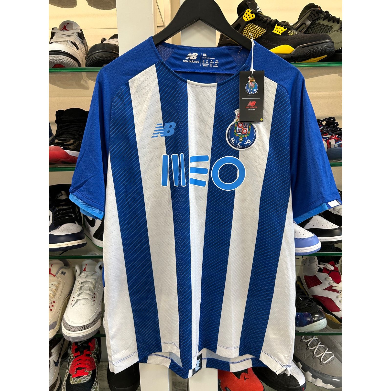 New Balance New Balance FC Porto 2021-22 Home Replica Jersey XL B12 Size US XL / EU 56 / 4 - 1 Thumbnail