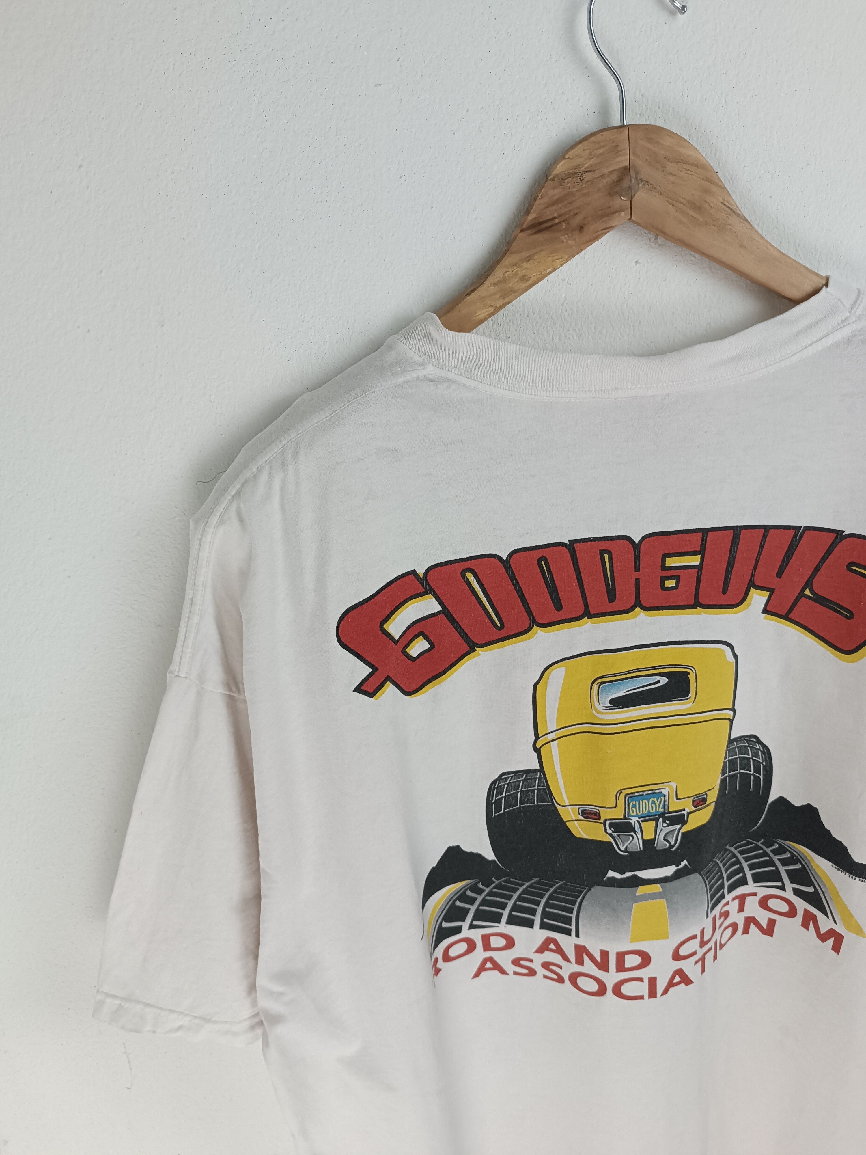 Other VINTAGE '98 GOODGUYS 1ST SOUTHWEST NATIONALS DISTRESSED TEE Size US XL / EU 56 / 4 - 11 Thumbnail