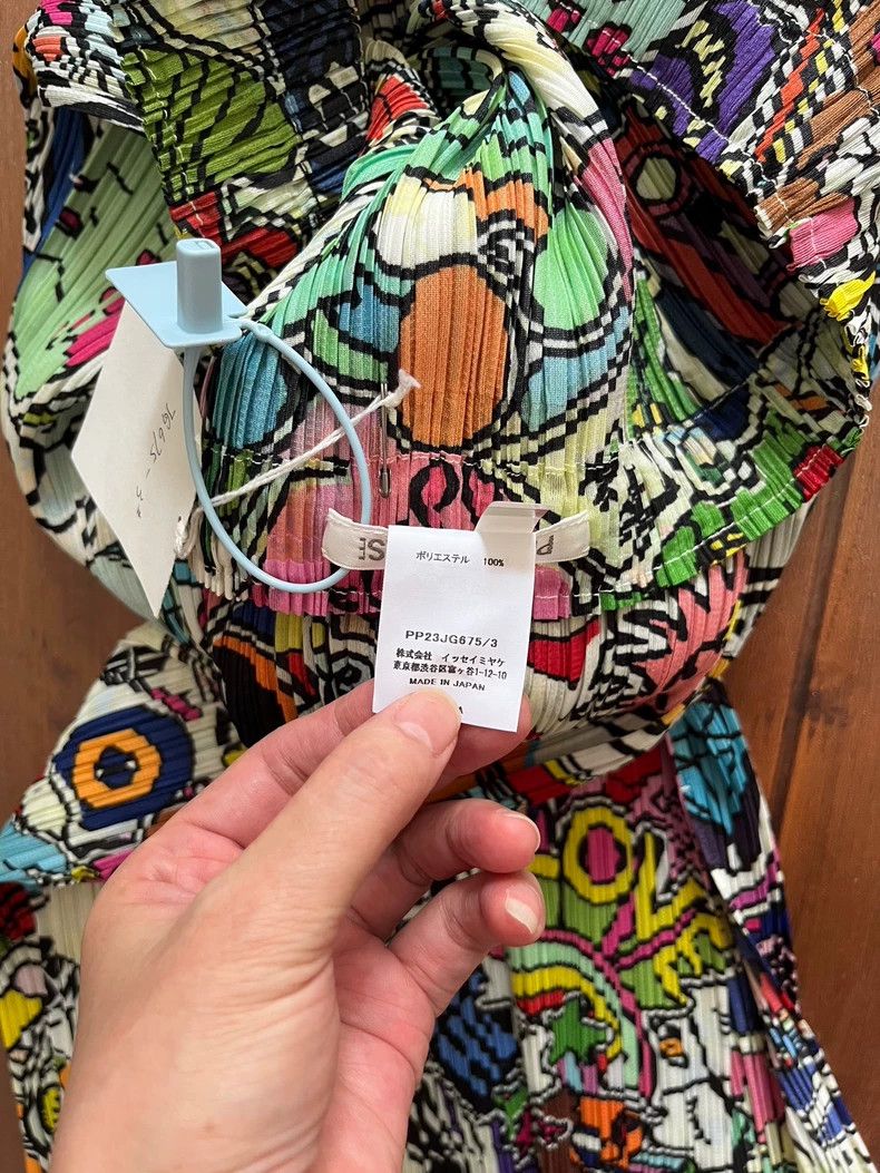 Issey Miyake Issey Miyake size:3 Colorful graffiti skirt Size 31" - 5 Thumbnail
