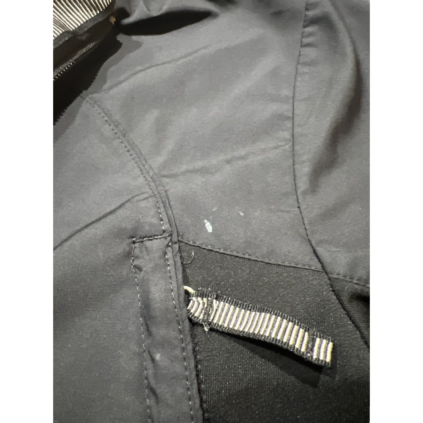 Nike VINTAGE Nike Track Jacket Women’s Size 4-6 Black Full Zip Activewear Size S / US 4 / IT 40 - 5 Thumbnail