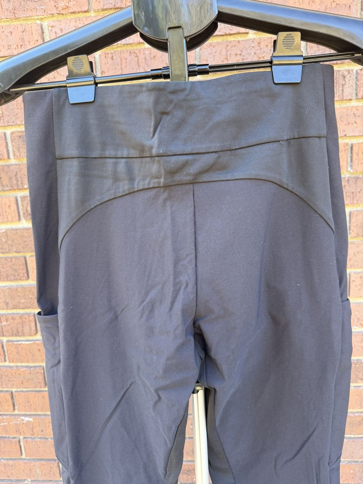 Athleta Athleta Black Joggers Leggings Zip Pockets Athletic Pants Size 28" / US 6 / IT 42 - 5 Thumbnail