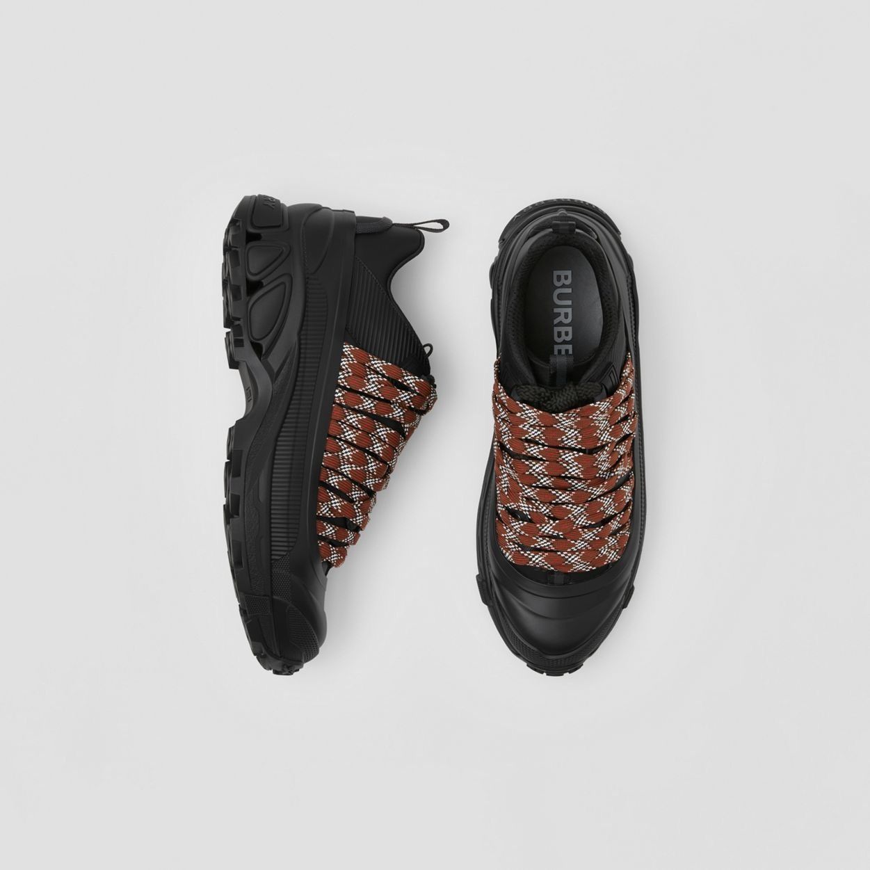 Burberry Burberry Arthur Sneaker Size US 7 / EU 40 - 13 Thumbnail