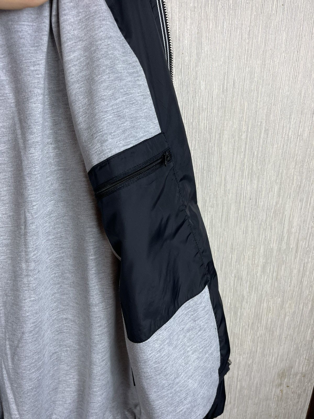 Designer × Other Balr. light nylon jacket big back logo Balr soccer football Size US XL / EU 56 / 4 - 16 Thumbnail