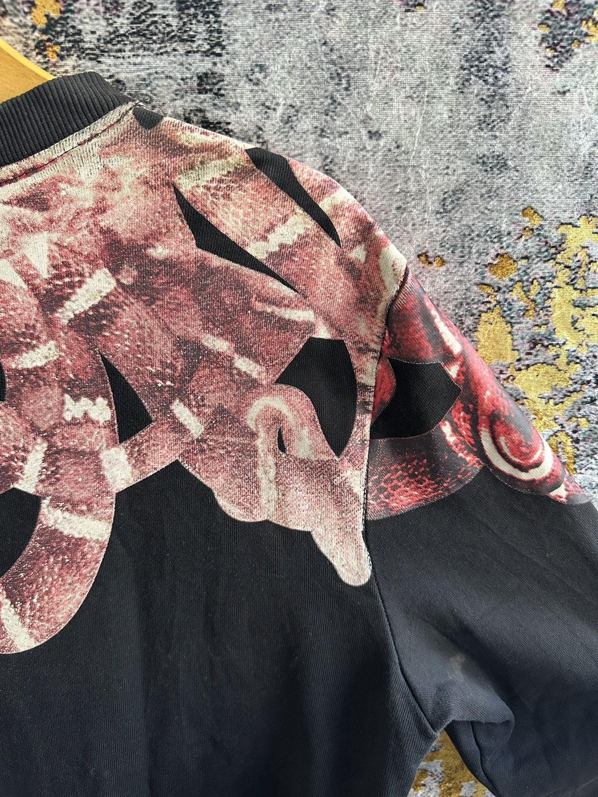Marcelo Burlon × Vintage SICK FASHION DISTRESSED MARCELO BURLON SNAKE SWEATSHIRT Size US L / EU 52-54 / 3 - 8 Thumbnail