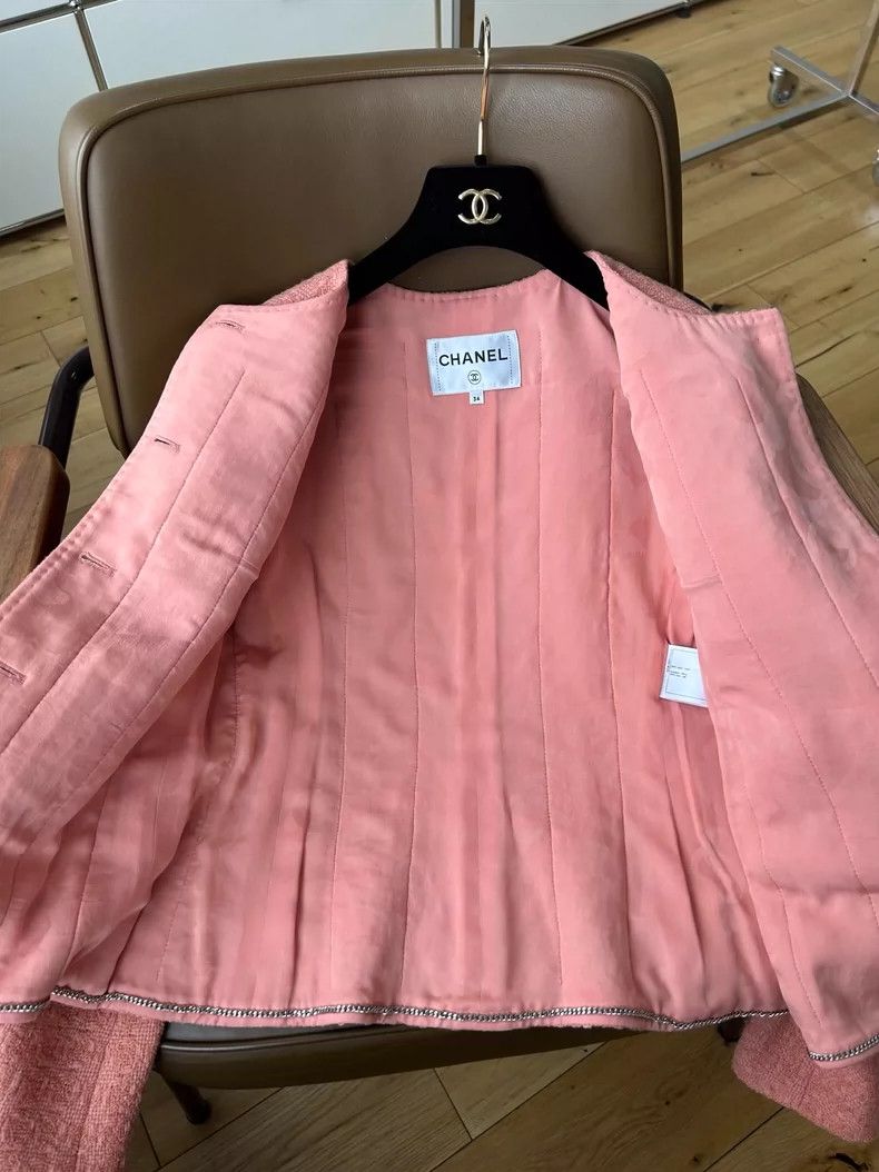Chanel Chanel Salmon-colored classic round-necked four-pocket bra Size XXS / US 00 / IT 34 - 6 Thumbnail