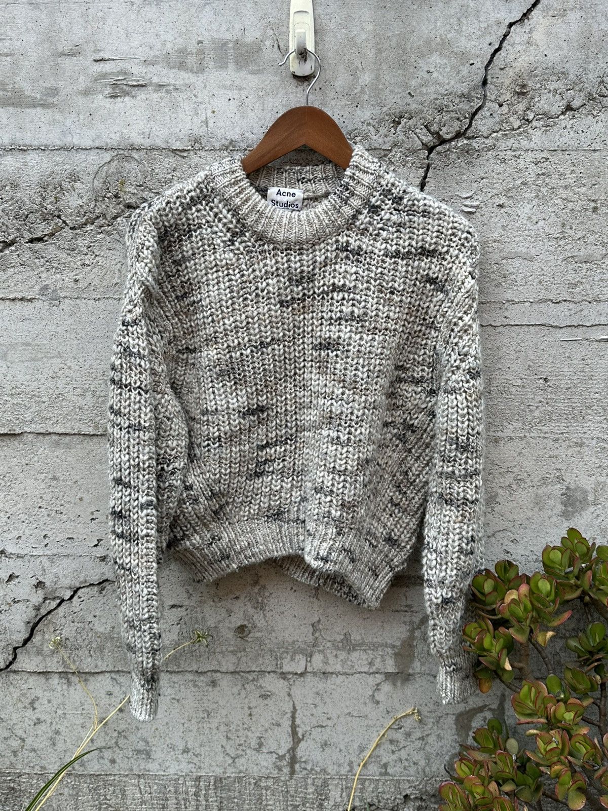 Acne Studios RARE GRAIL Acne Studios sand dune zora knit sweater unisex Size US M / EU 48-50 / 2 - 3 Thumbnail