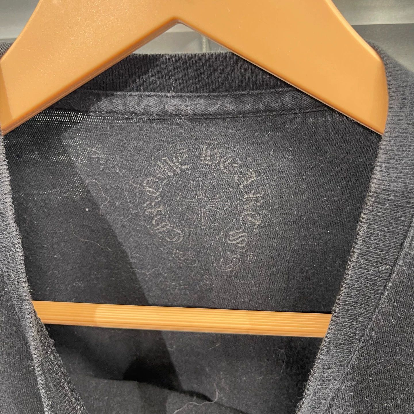 Chrome Hearts Chrome Hearts Black Horseshoe 3E T-Shirt S 95 New Minor Flaw Size S / US 4 / IT 40 - 3 Thumbnail