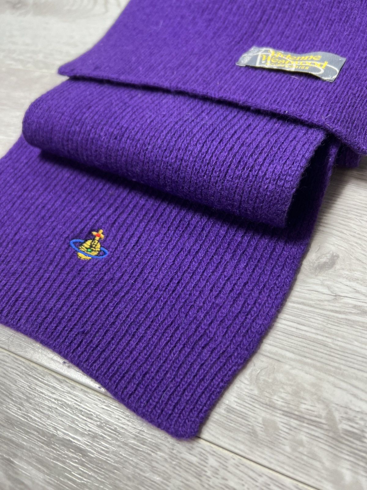 Vivienne Westwood Vivienne Westwood Ribbed Scarf Muffler Embroidered Orbs Logo Size ONE SIZE - 2 Thumbnail