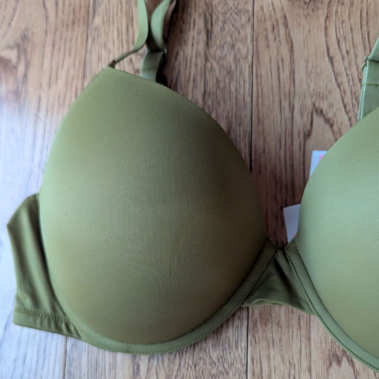 Vintage Victoria's Secret PINK Wear Everywhere Push-Up Bra 36DD Olive Green Underwire Regular Size Shape DD Size ONE SIZE - 4 Thumbnail