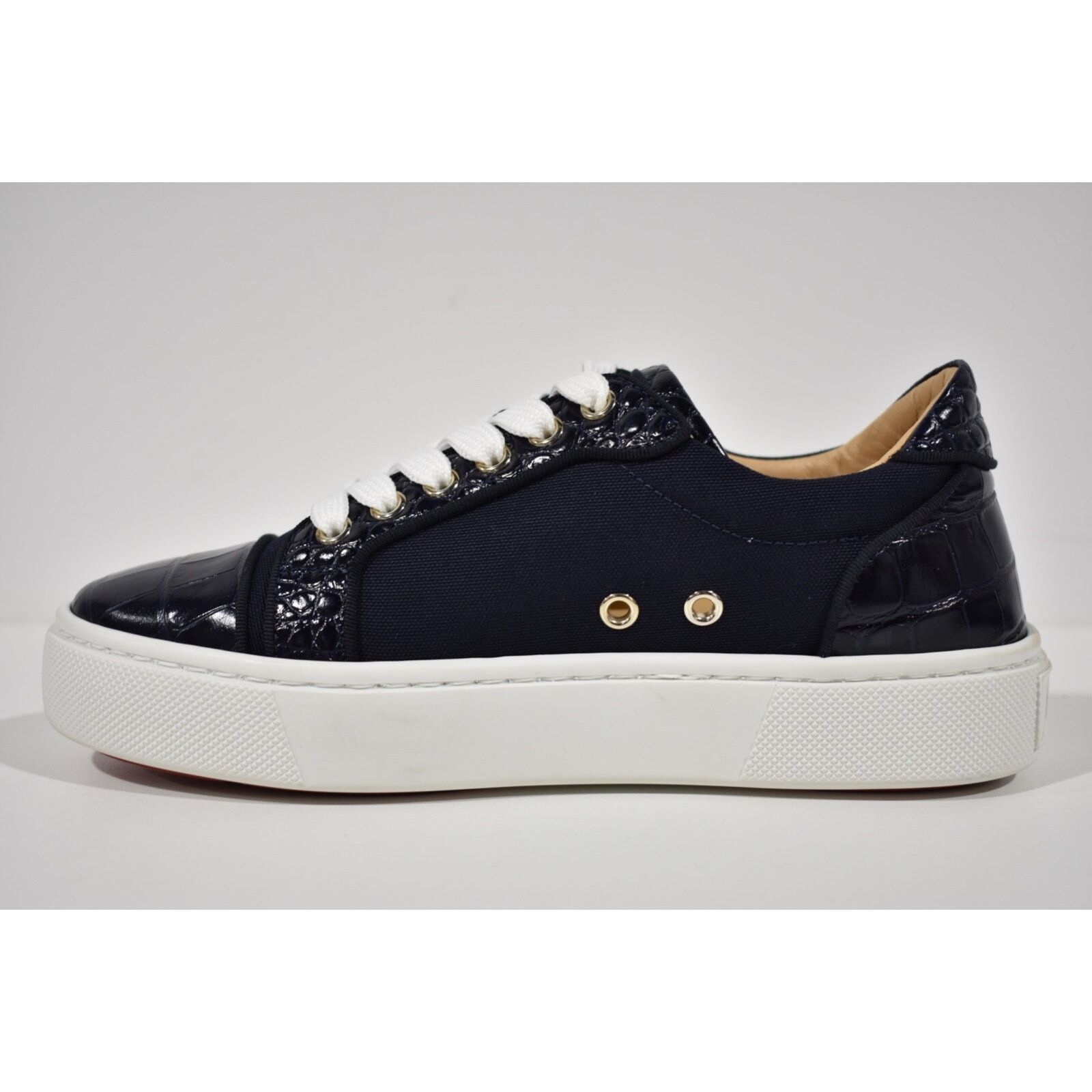 Christian Louboutin Christian Louboutin Blue Flat Lace Up Low Top Sneaker 36.5 Size US 6.5 / IT 36.5 - 8 Thumbnail