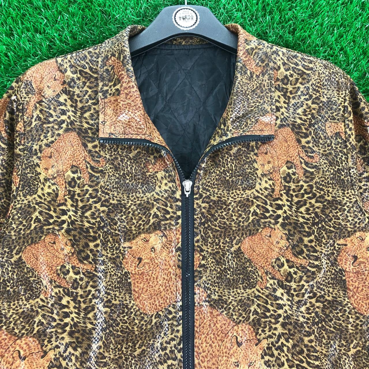 Habitat × Vintage Vintage 90's Leopard Fullprint Scaly Fabric Zipper Jacket Size S / US 4 / IT 40 - 3 Thumbnail