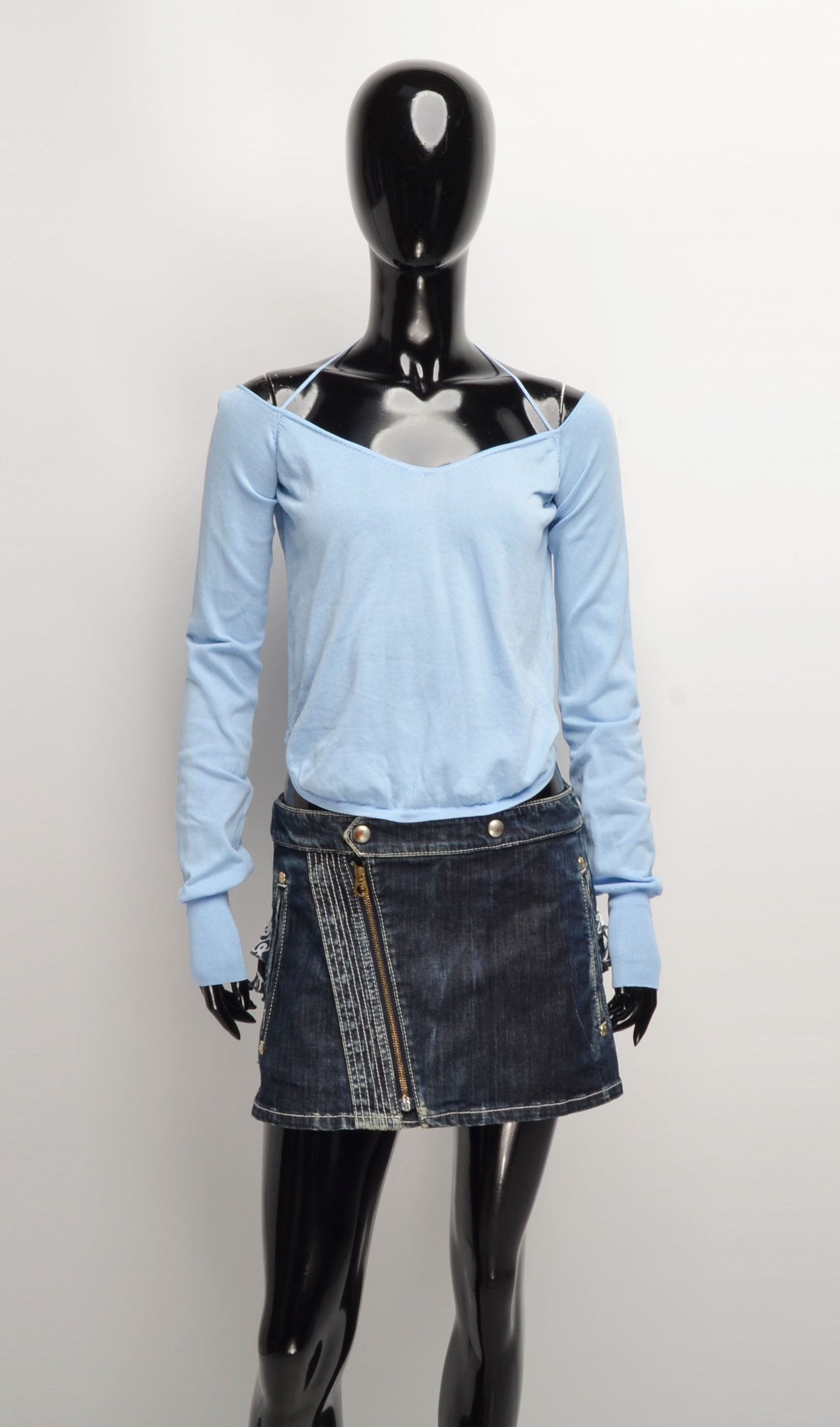Vintage Vintage Inside Baby Blue Cropped Long Sleeve Y2K Top Size S / US 4 / IT 40 - 1 Thumbnail