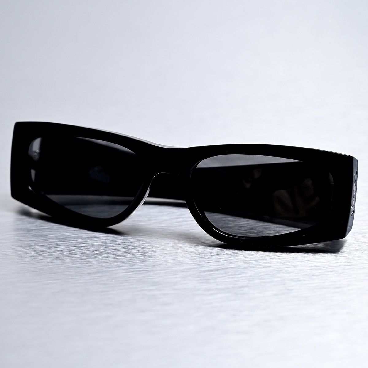 Saint Laurent Paris SAINT LAURENT SL M140 SUNGLASSES Size ONE SIZE - 8 Thumbnail