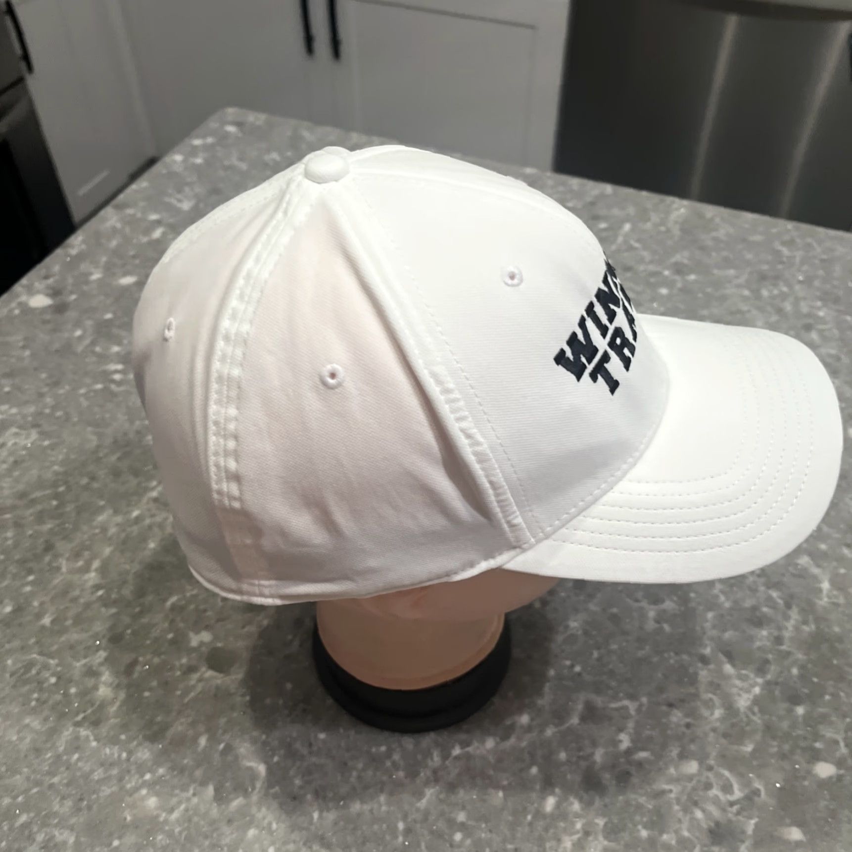 Nike Nike Sportswear Classic99 Hat L/XL White Mens Baseball Cap Shoes? Size ONE SIZE - 4 Thumbnail