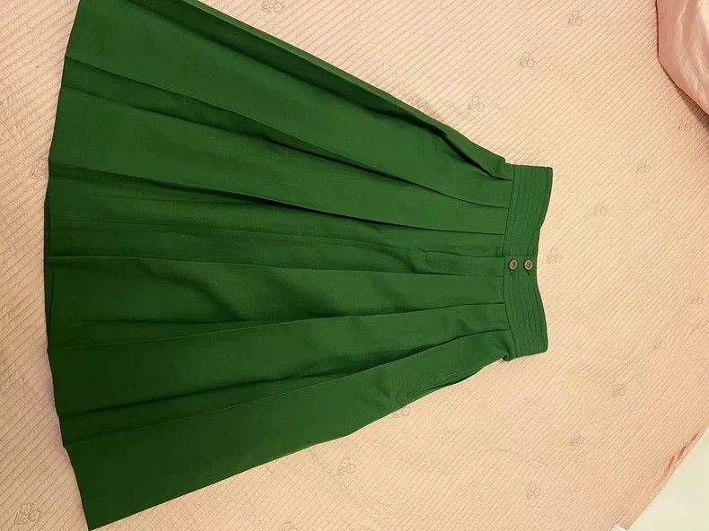 Gucci GucciWool pleated skirt 2503-Nextarrow Size 24" / US 00 / IT 34 - 1 Thumbnail