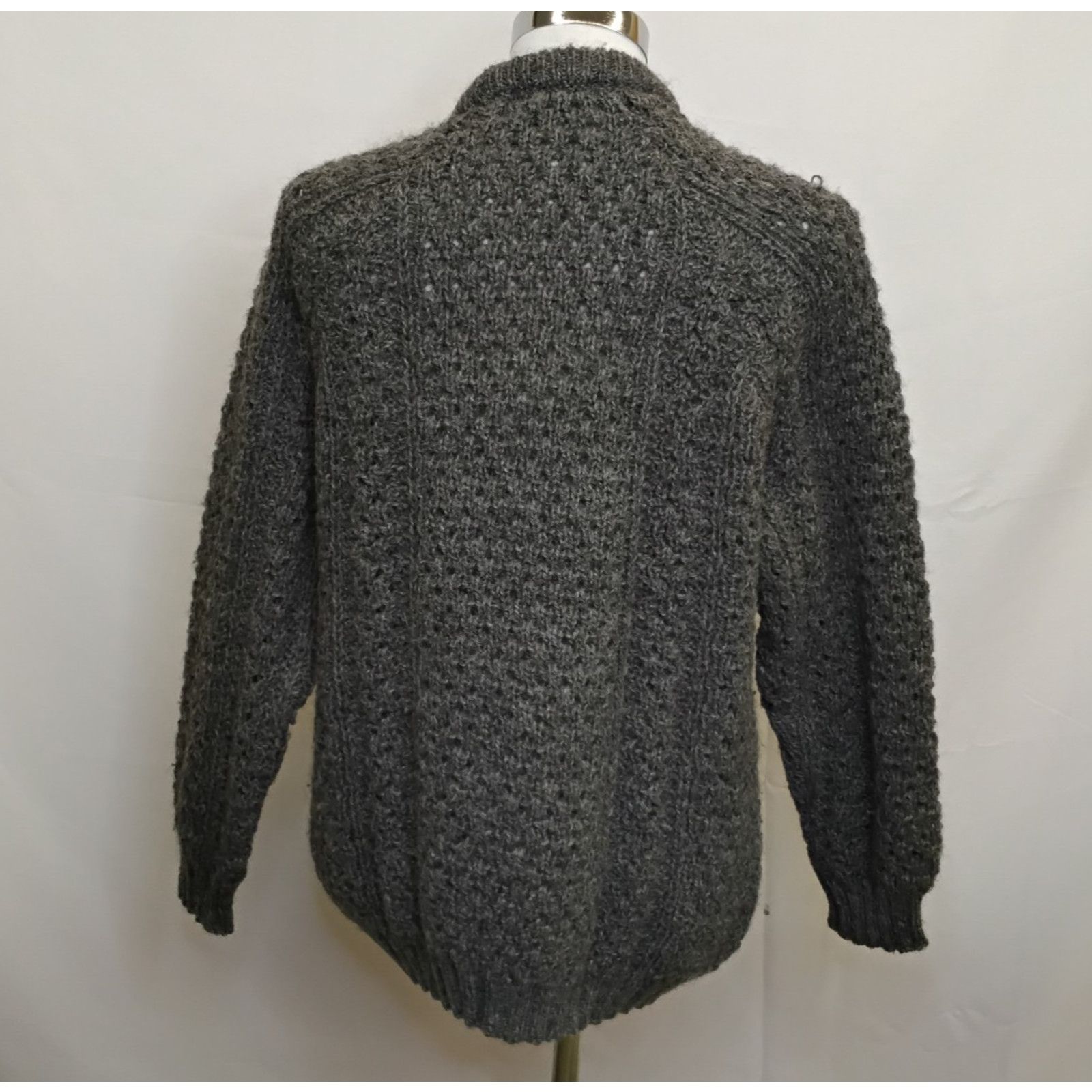 Other Patrick Malin Handmade Sweater Men's M Gray 100% Wool Irish Size US M / EU 48-50 / 2 - 3 Thumbnail