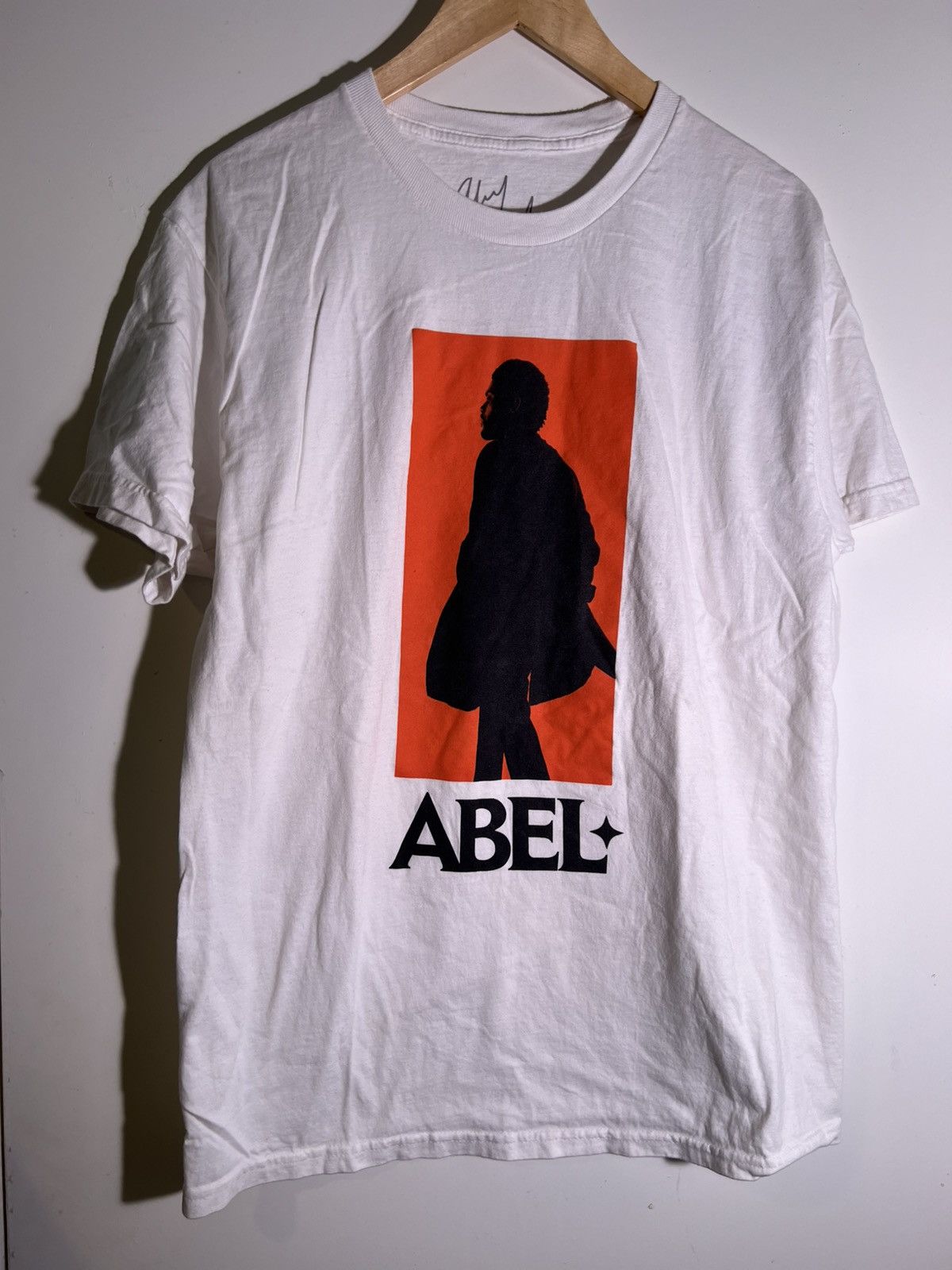 Vintage The Weeknd XO Abel R&B Pop Hip Hop Music Artist Retro Shirt Size US L / EU 52-54 / 3 - 1 Thumbnail