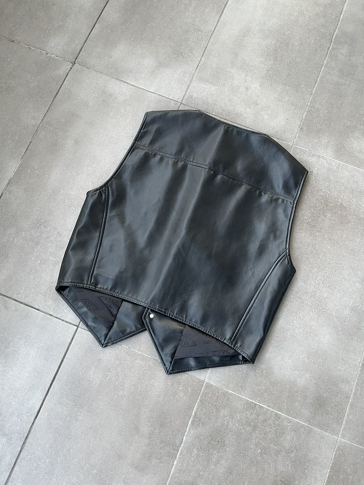 Han Kjobenhavn !DS! FW22 Han Kjobenhavn Button Up Cargo Vest Size US S / EU 44-46 / 1 - 13 Thumbnail