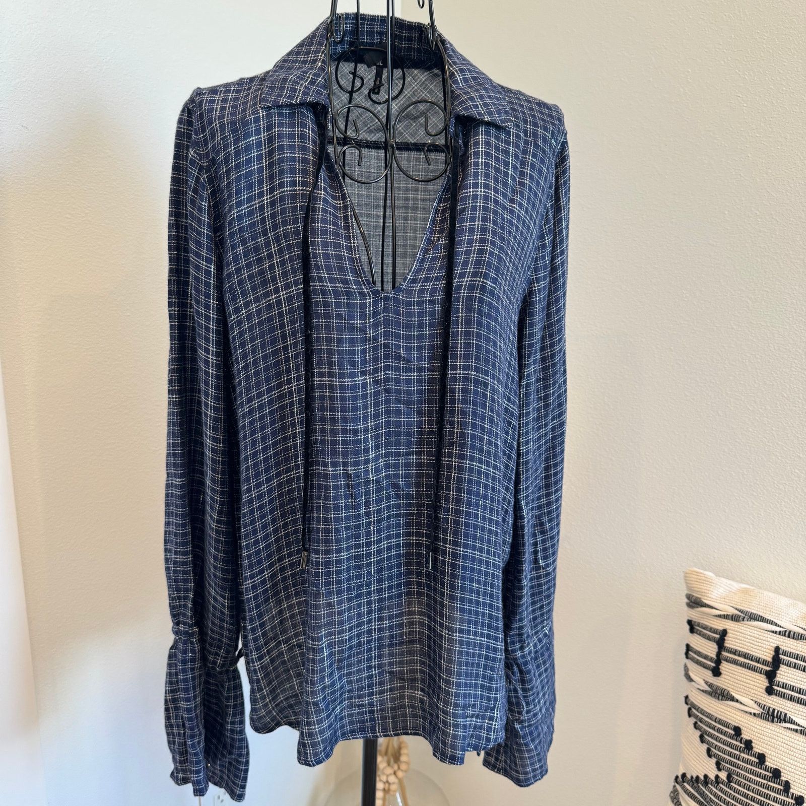 Paige PAIGE Calissa Navy Plaid Flannel Peacoat Gunmetal Check Top Size M / US 6-8 / IT 42-44 - 4 Thumbnail