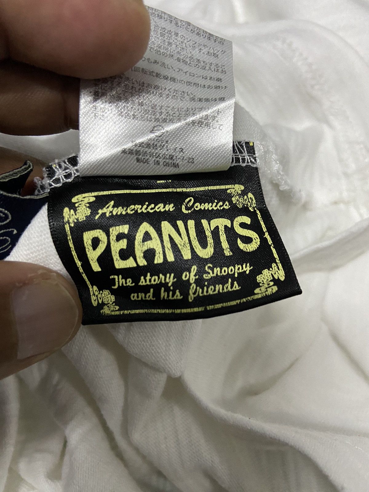 Peanuts SNOOPY PEANUTS AMERICAN COMICS POCKET TEE SHIRT Size US S / EU 44-46 / 1 - 7 Thumbnail