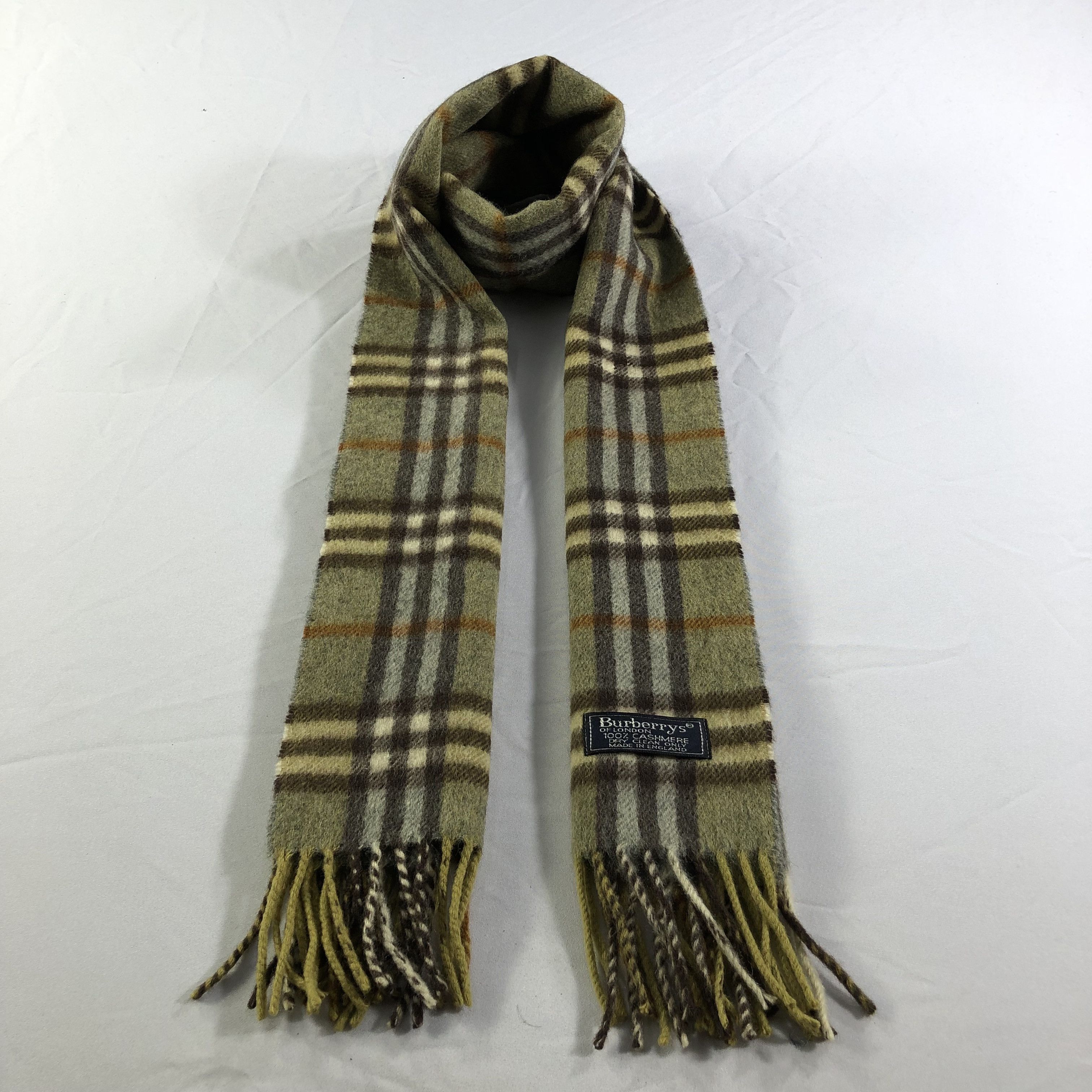 Burberry Burberrys Nova Check Green Cashmere Scarf Muffler V1377 Size ONE SIZE - 1 Thumbnail