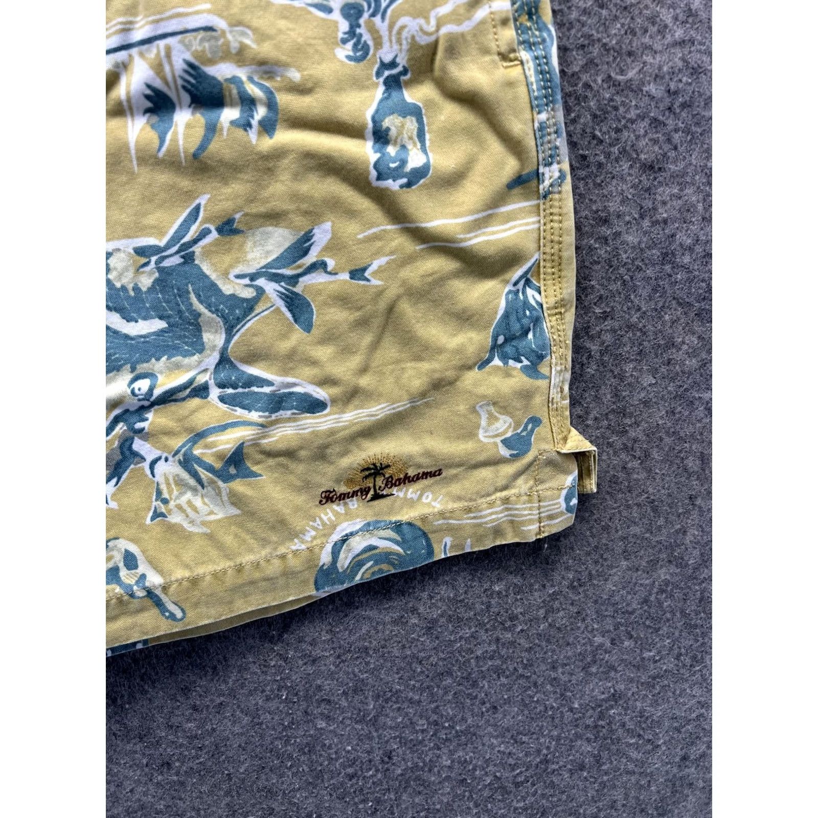 Tommy Bahama Tommy Bahama Swim Trunks Mens Medium Yellow Fish Print Tropical Drawstring Bottom Size ONE SIZE - 7 Thumbnail