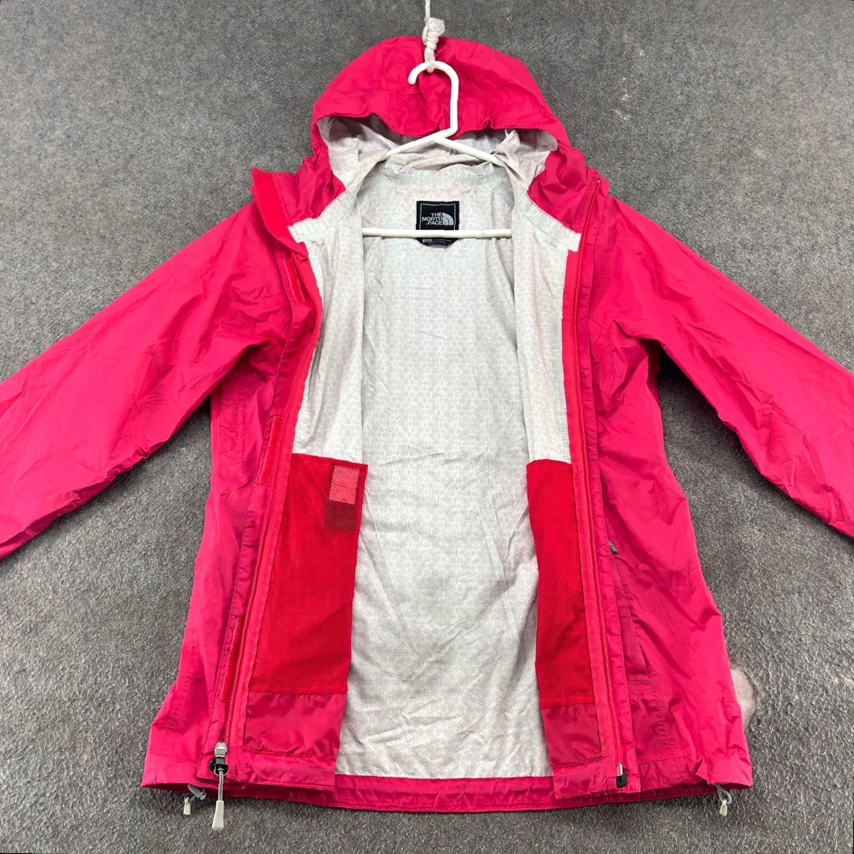 The North Face VINTAGE? No — The North Face Hooded Windbreaker Jacket Womens M Pink HyVent 2.5L Softshell Zip Full Zip Regular Fit Size M / US 6-8 / IT 42-44 - 6 Thumbnail