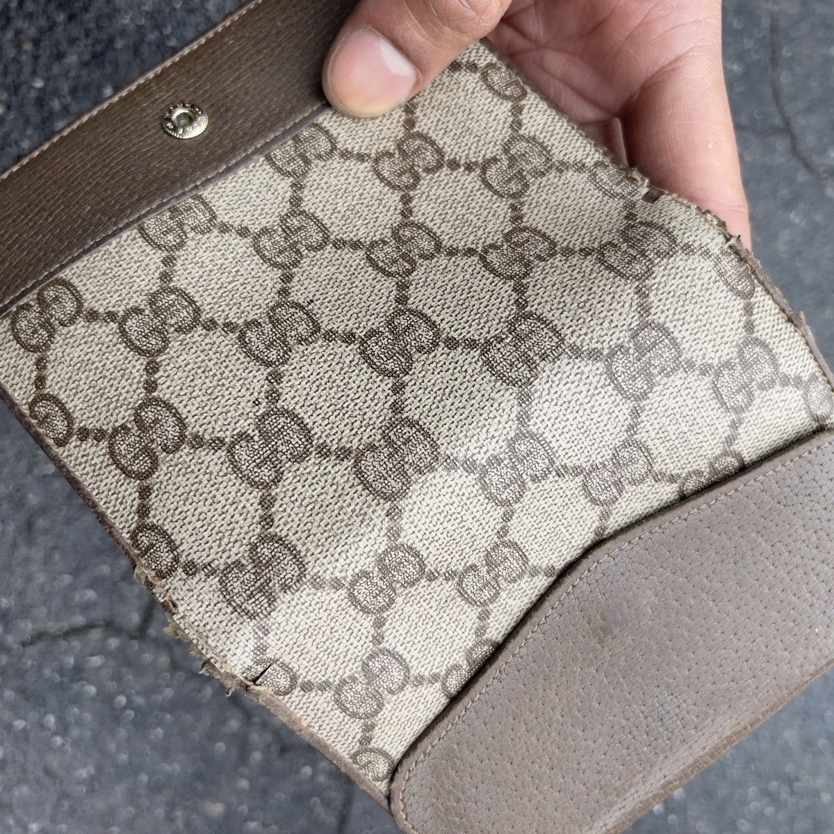 Gucci × Vintage Vintage GUCCI Leather Monogram Tri-Fold Wallet Size ONE SIZE - 11 Thumbnail