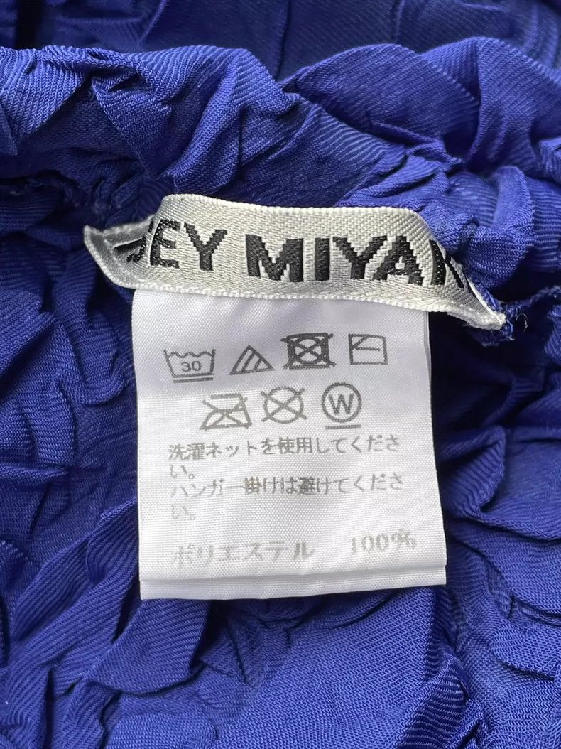 Issey Miyake Issey Miyake size:2 Deep blue main line petal pleated dres Size M / US 6-8 / IT 42-44 - 7 Thumbnail