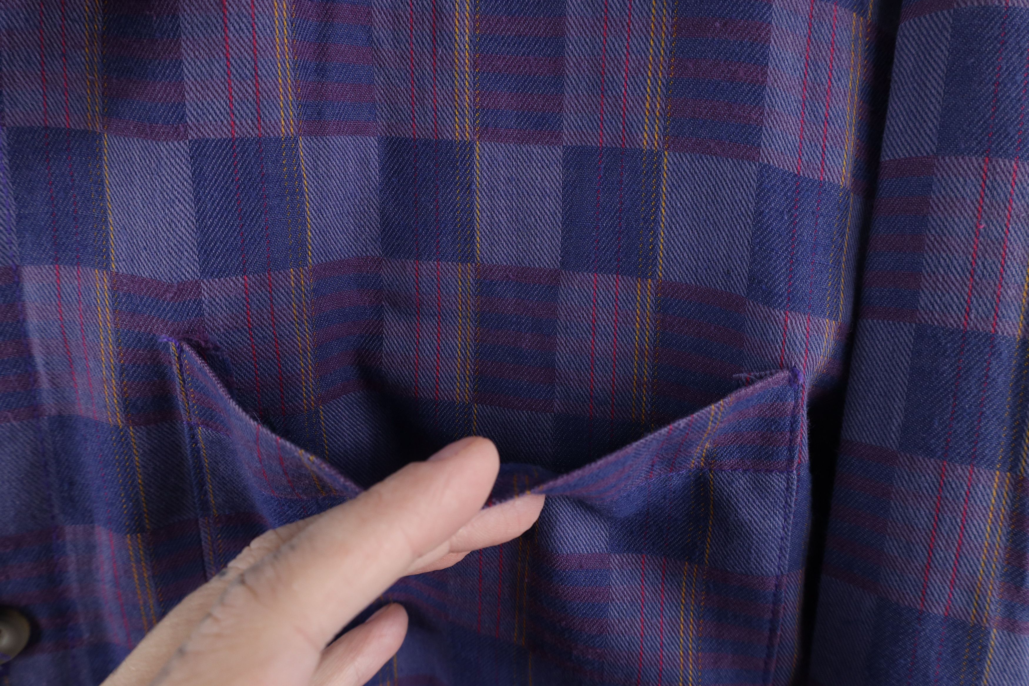 Vintage Vintage 90s Streetwear Geometric Collared Button Shirt Size US L / EU 52-54 / 3 - 4 Thumbnail