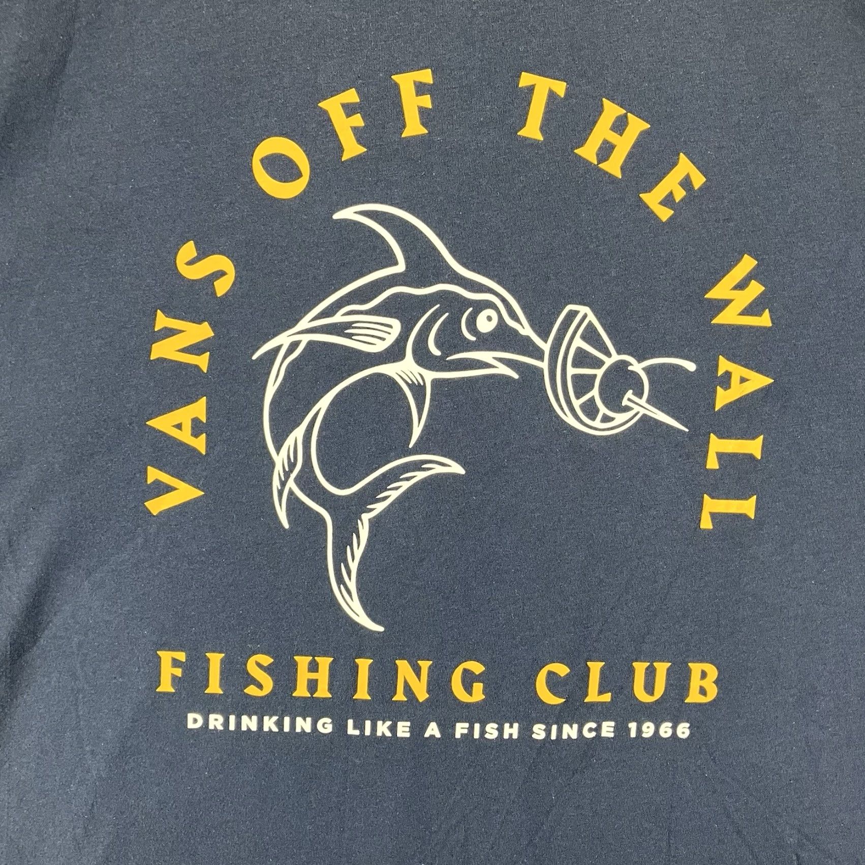 Vans VANS Sailfish Graphic T Shirt Mens XL Navy Blue Regular Fit Crew Neck Short Sleeve Logo All Seasons Sk8 Fishing Adventure Time 2020s Size US XL / EU 56 / 4 - 3 Thumbnail