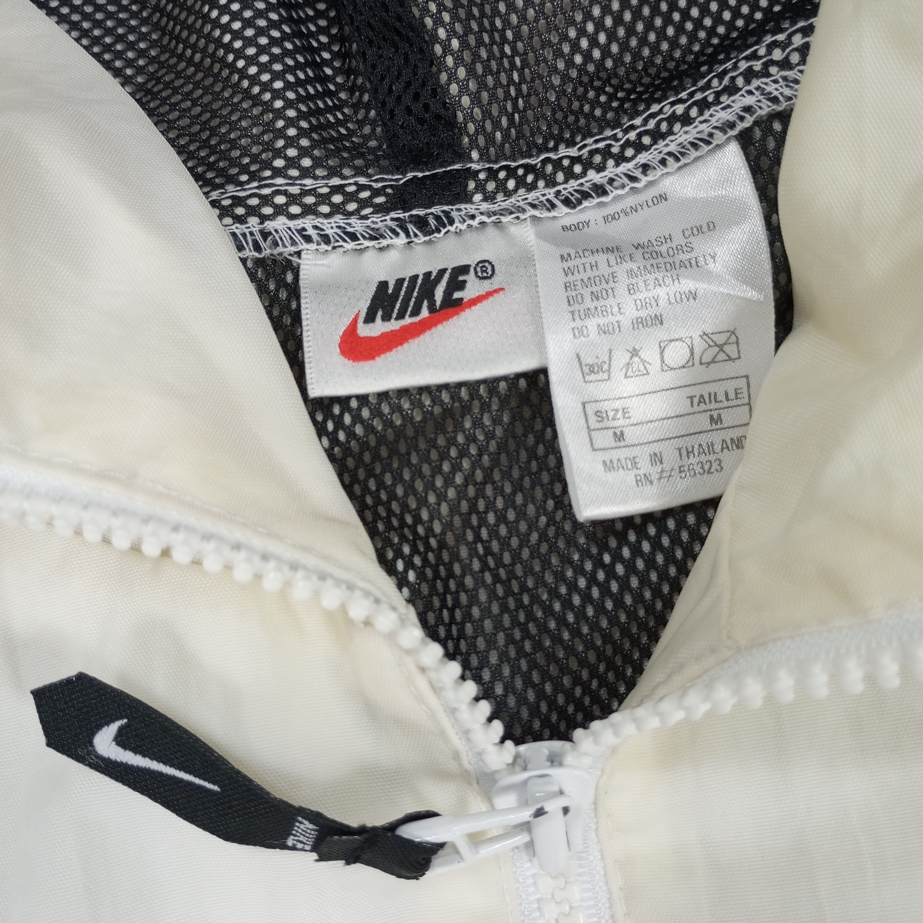 Nike × Vintage Nike Sportswear Style Center Logo Windbreaker Jacket Size US XL / EU 56 / 4 - 7 Thumbnail