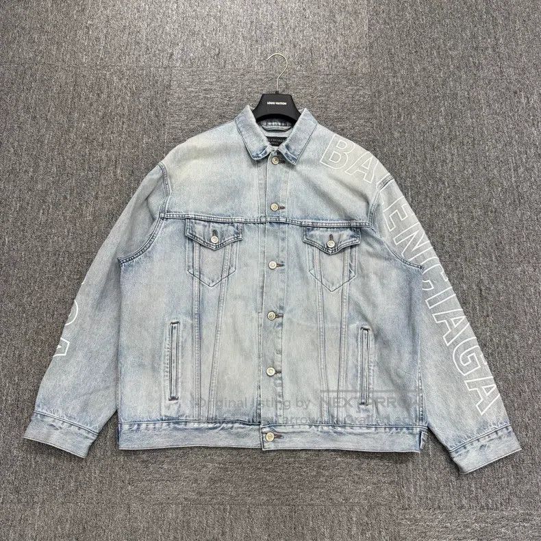 Balenciaga Balenciaga Embroidered Letter Distressed Denim Jacket Size US L / EU 52-54 / 3 - 1 Thumbnail