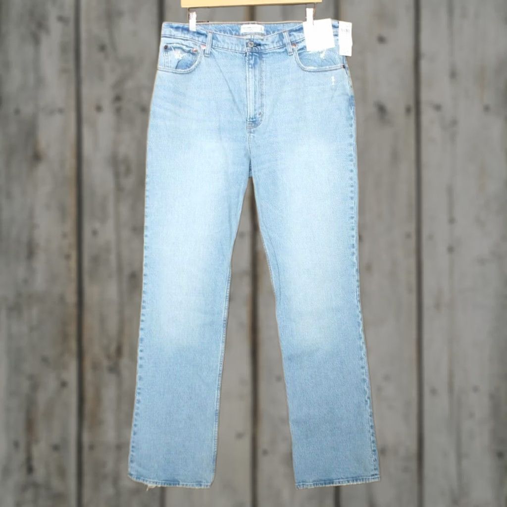 Abercrombie & Fitch Abercrombie & Fitch The 70's Vintage Flare Ultra High Rise Jeans Sz. 33 / 16L Denim Blue Distressed Womens Jeans Size 24" / US 00 / IT 34 - 1 Thumbnail