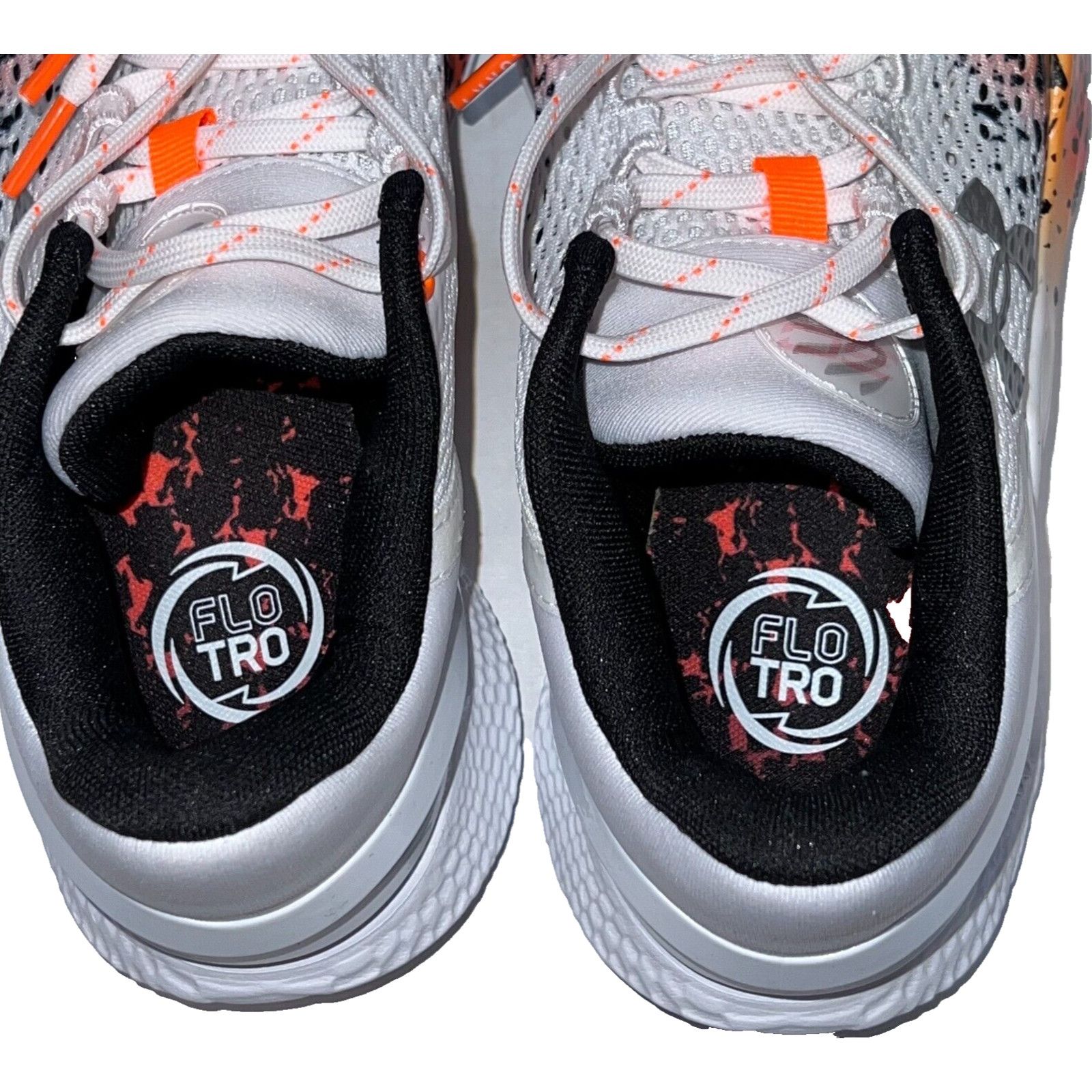 Under Armour Under Armour 2 Low FloTro 'Chef Curry' 3026277-100 Size 7 Size US 7 / EU 40 - 14 Thumbnail