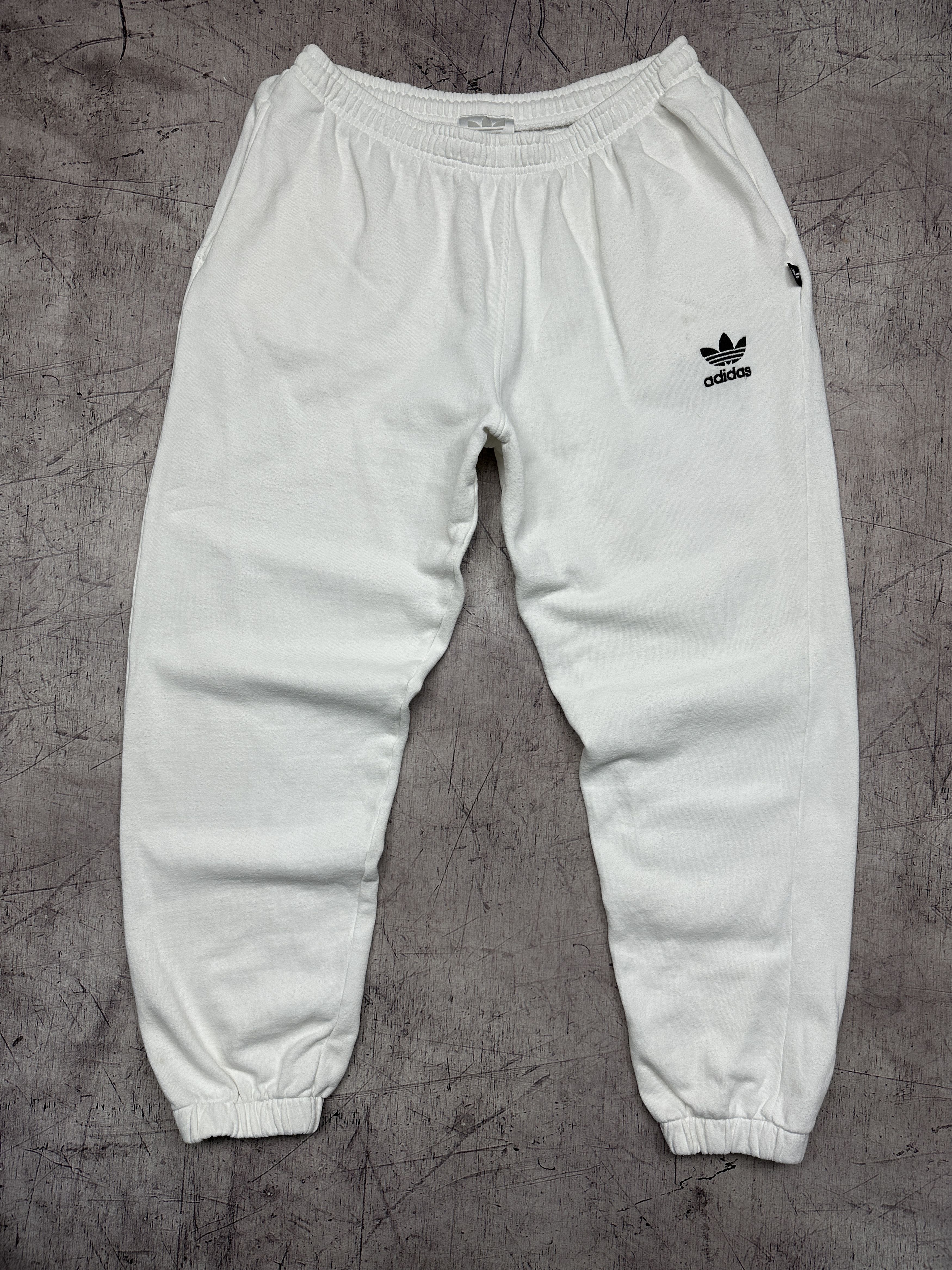 Adidas Adidas 90s Vintage Mens Sweatpants Track Pants Size US 36 / EU 52 - 1 Thumbnail