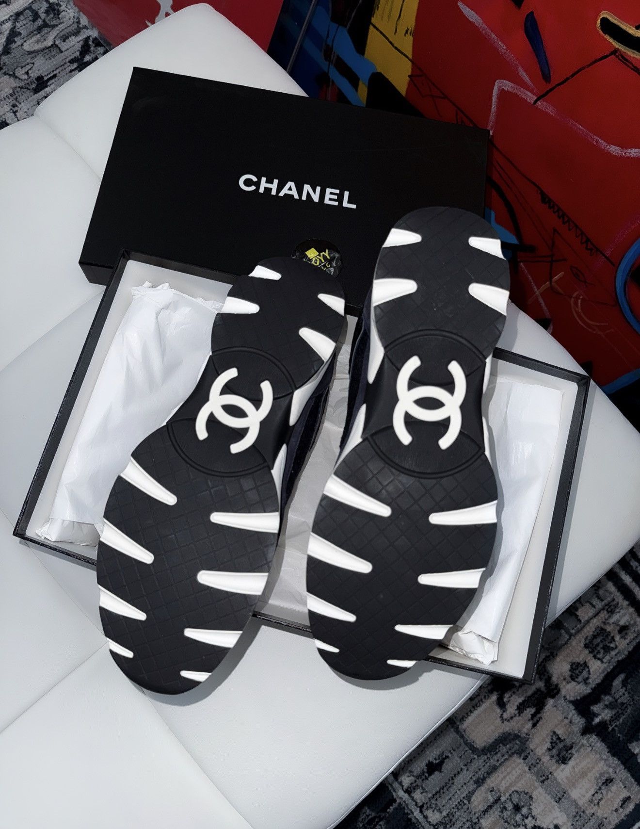 Chanel Chanel suede cc sneakers Size US 11 / EU 44 - 7 Thumbnail