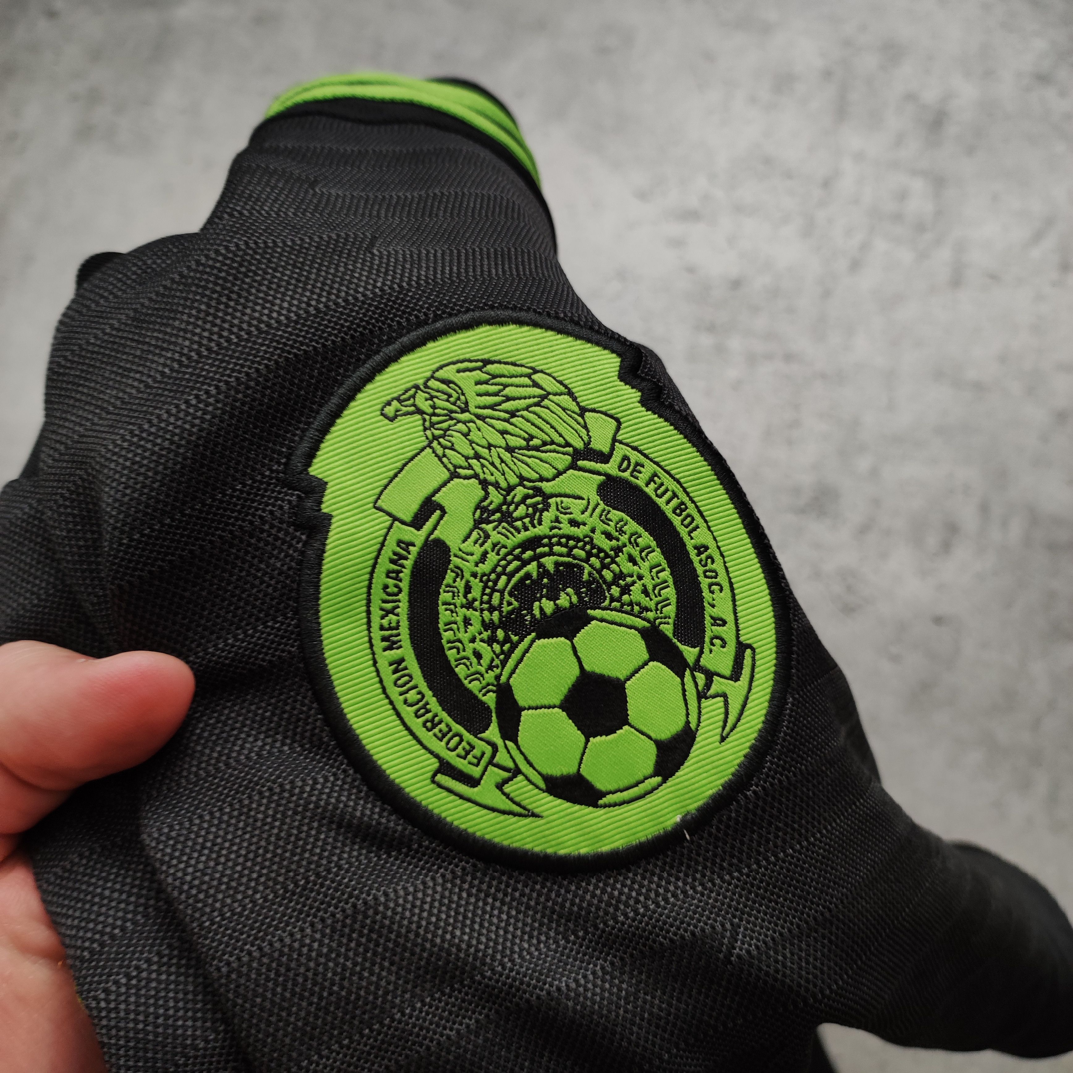 Adidas RARE Football Adidas x Mexico 2015 Home Jersey Size US XL / EU 56 / 4 - 6 Thumbnail