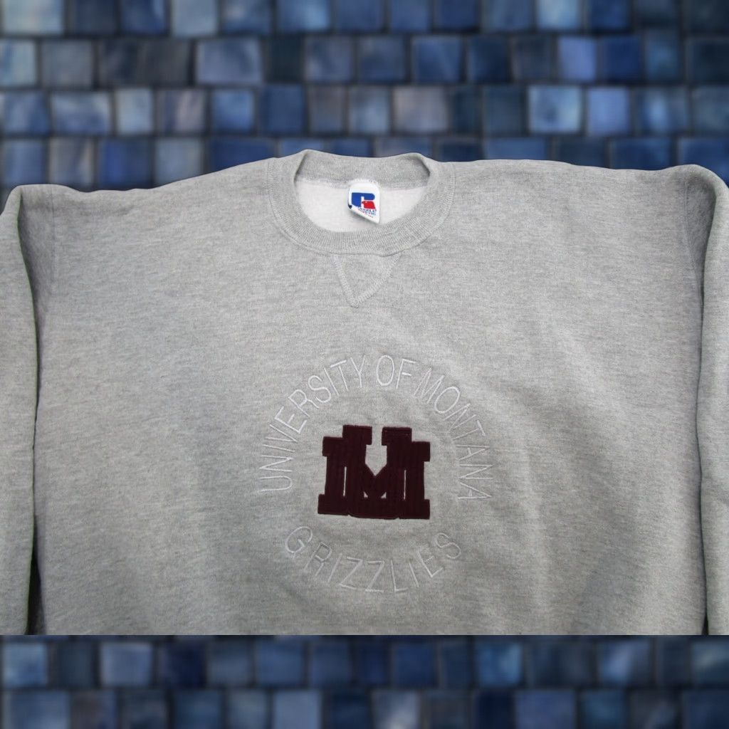 Russell Athletic VINTAGE Russell Athletic Montana University Grizzlies Embroidered Sweatshirt XL Gray Mens Pullover Hooded Sports All Seasons Embroidered Size US XL / EU 56 / 4 - 1 Thumbnail