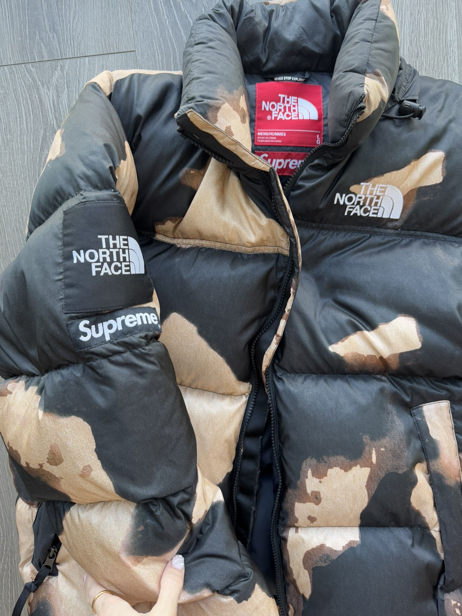 Supreme × The North Face Supreme The North Face Nuptse Size US L / EU 52-54 / 3 - 6 Thumbnail