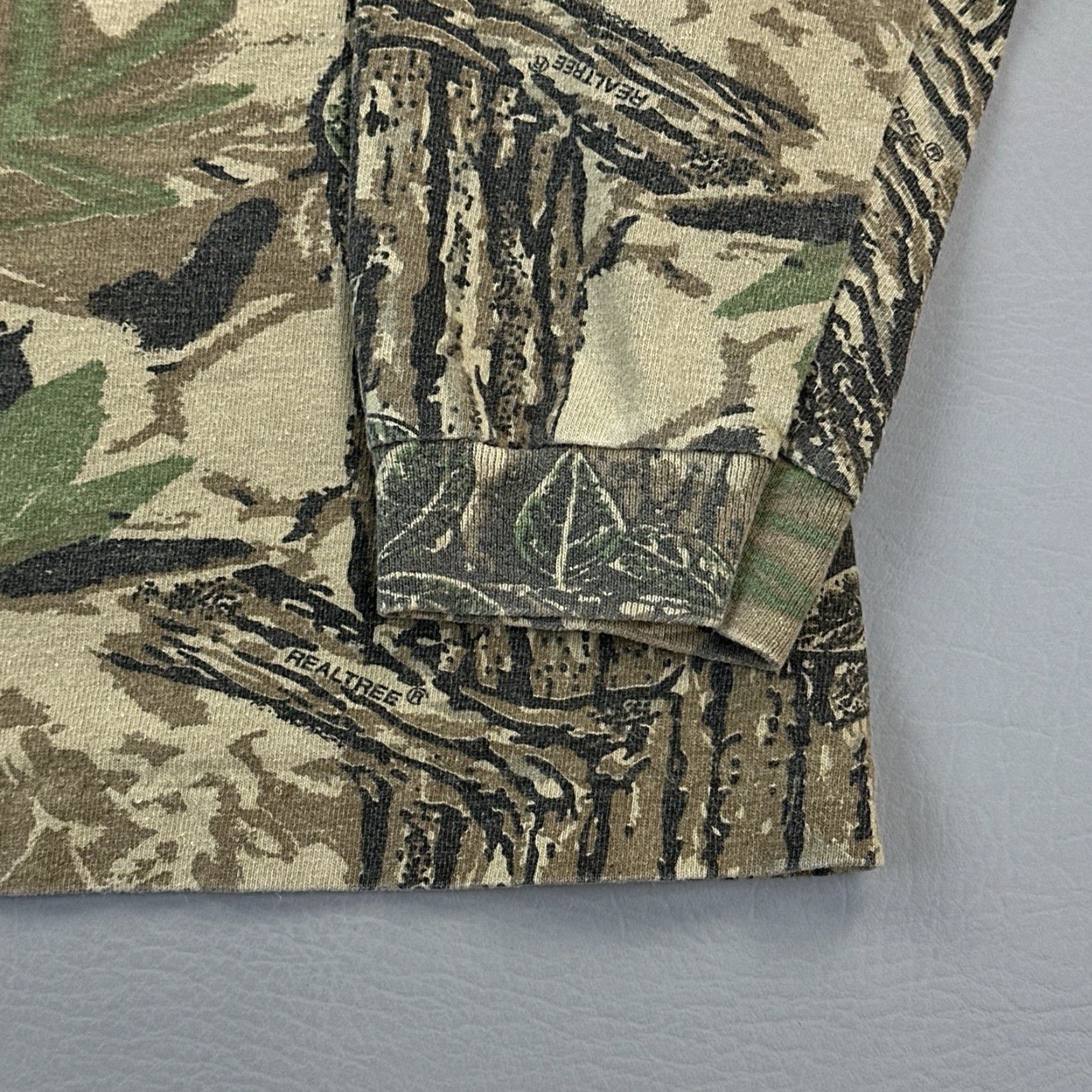 Realtree VINTAGE Realtree Camo Shirt Mens XL Long Sleeve Pocket Tee USA 90s Size US XL / EU 56 / 4 - 3 Thumbnail
