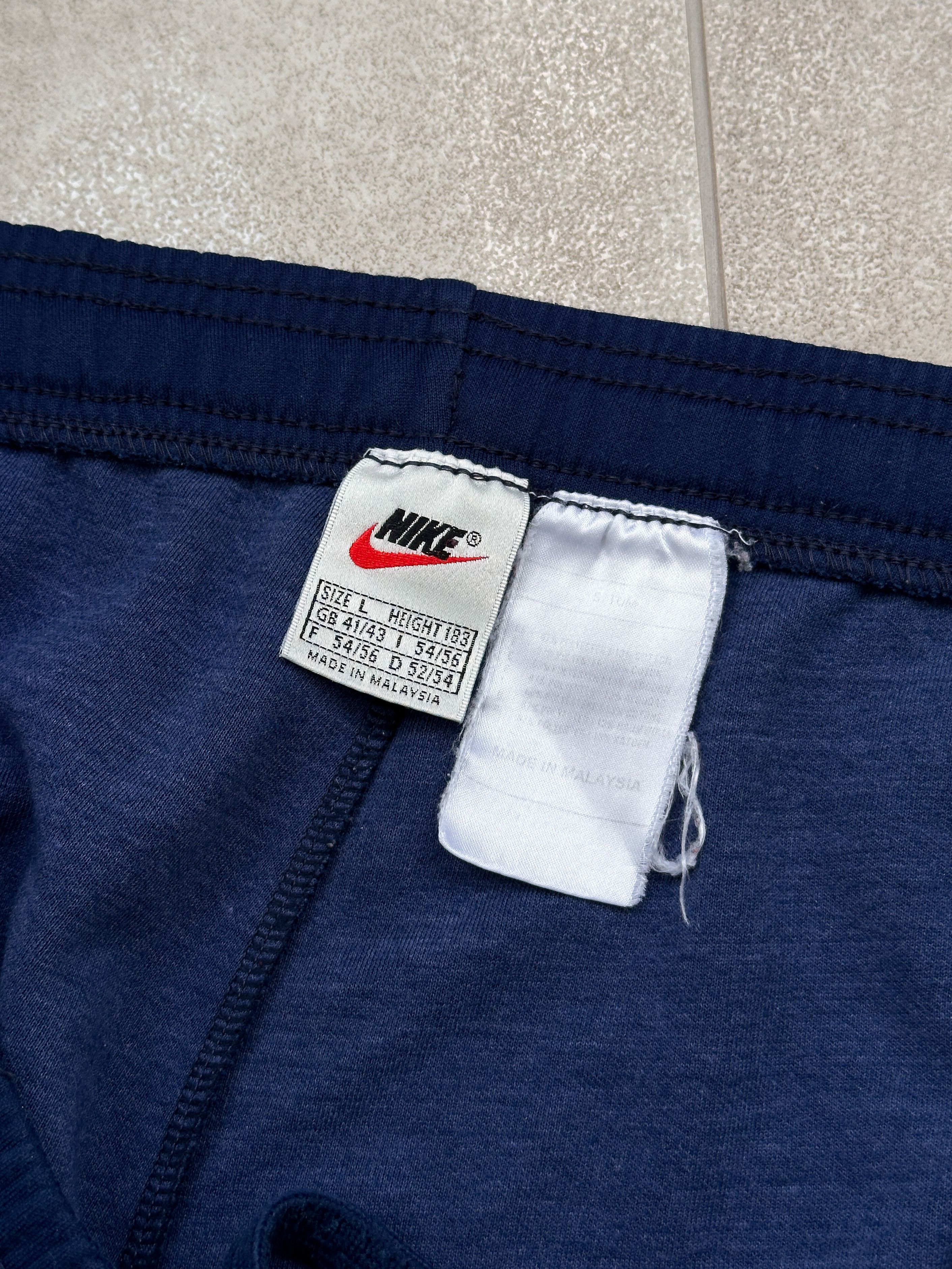 Nike Vintage Nike Athletic Pants Joggers Size US 34 / EU 50 - 4 Thumbnail